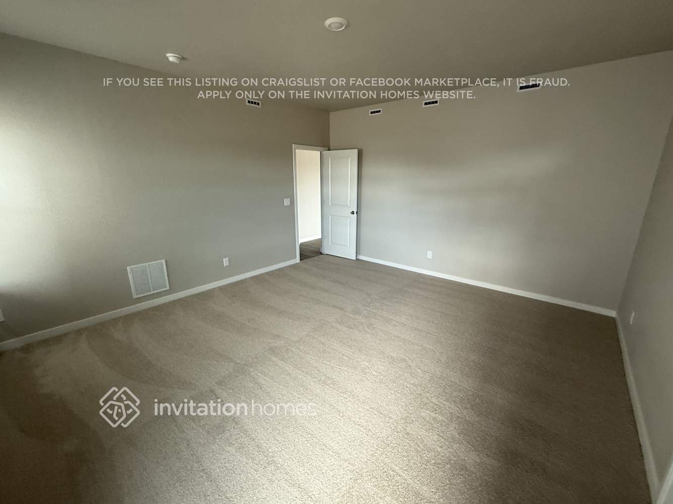 Building Photo - 972 Cascade Falls St