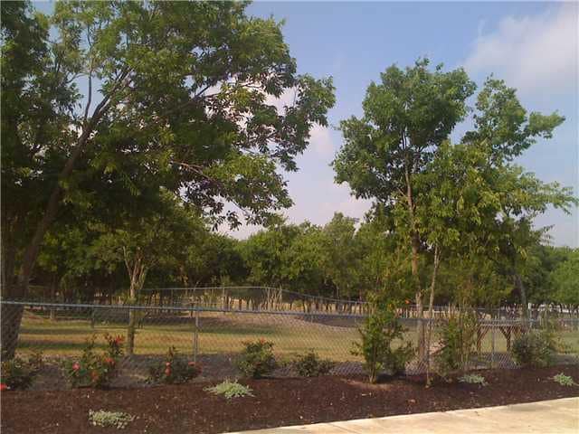 Building Photo - 14001 Cambourne Dr