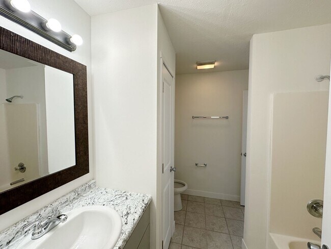 Building Photo - 3113 Chardonnay Ct
