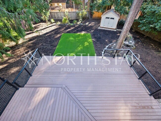 Building Photo - Lake Oswego Home for Lease – Fully Remodeled