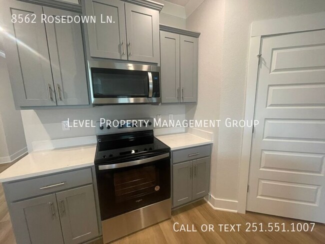 Building Photo - 8562 Rosedown Ln