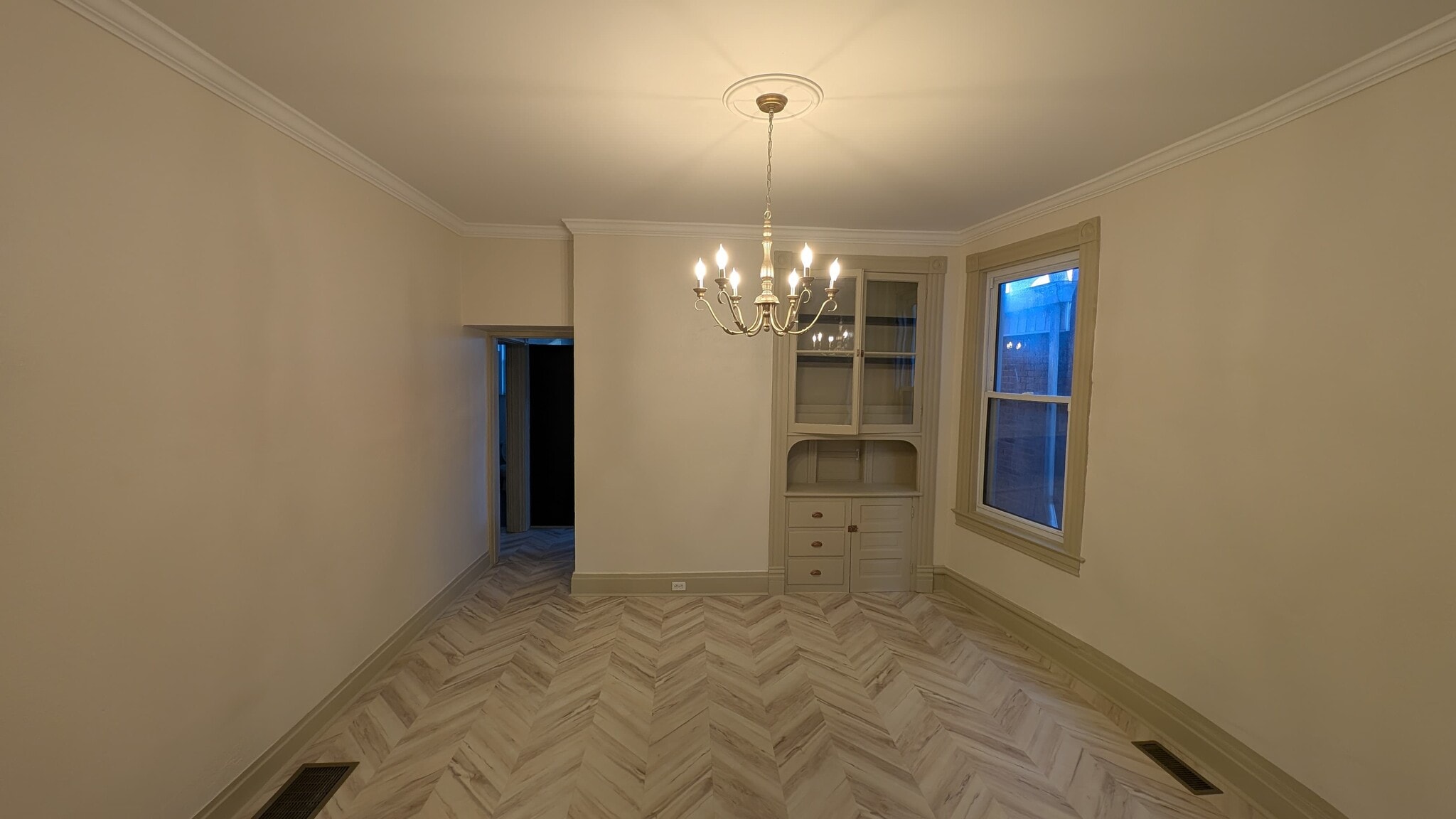 Dining room - 347 Spahr St