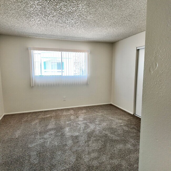 Building Photo - 3363 W Harmont Dr