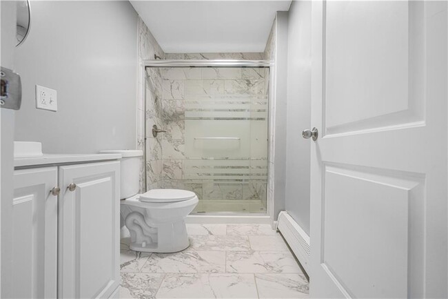 Building Photo - 1081 Bedford St