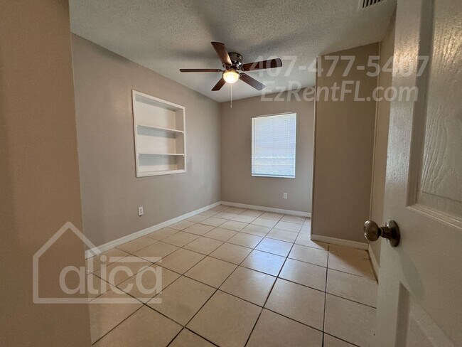 Building Photo - Spacious & Stylish 6BR Home with Modern Up...