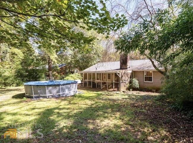Building Photo - 240 Segrest Cir