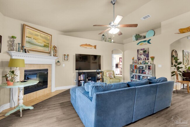 Building Photo - 6165 Winchester Cir