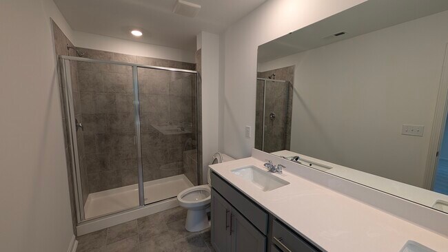 Building Photo - 3111 Vitner Dr