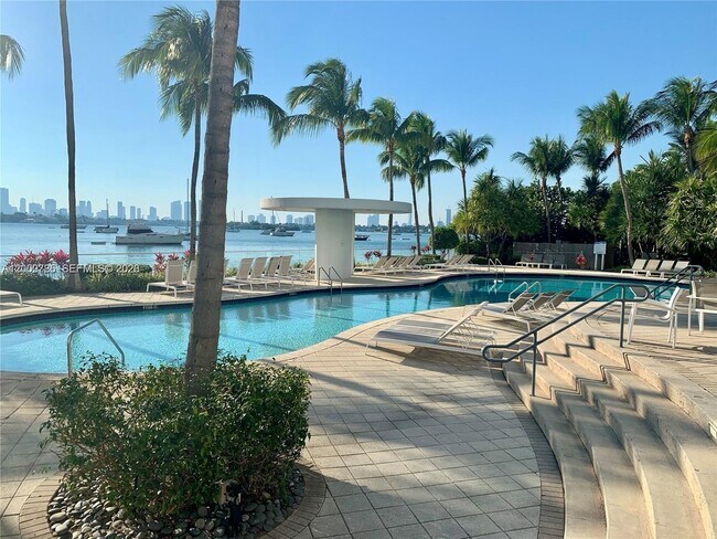 Building Photo - 1330 West Ave