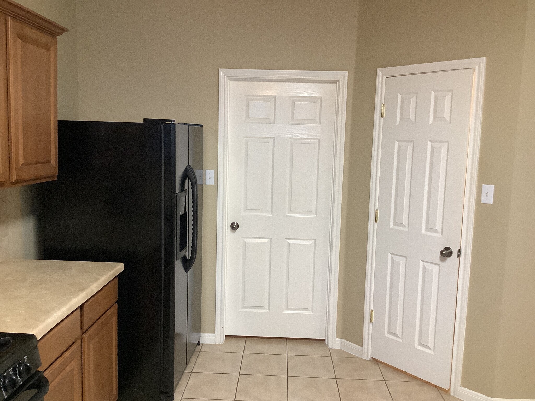 Building Photo - 3800 Veiled Falls Dr