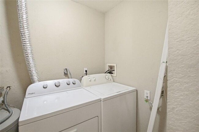 Building Photo - 6416 Raleigh St