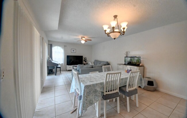 Building Photo - 8248 Severn Dr