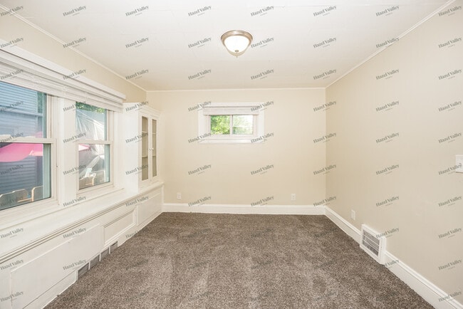 Building Photo - 3475 W 91st St