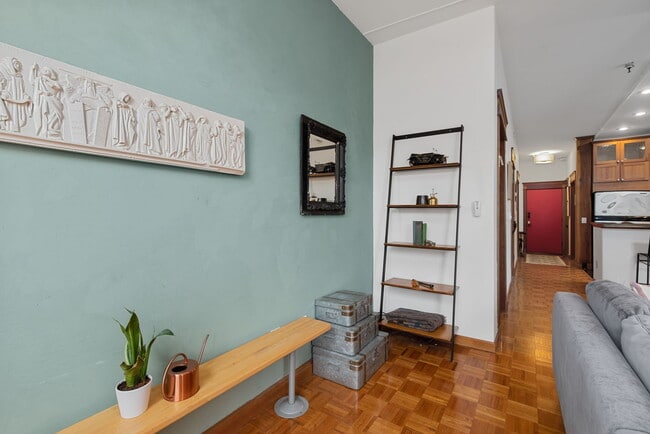 Building Photo - 1406 Harvard Ave