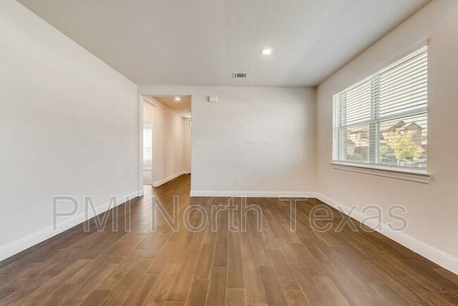 Building Photo - 6013 Wildflower Wy