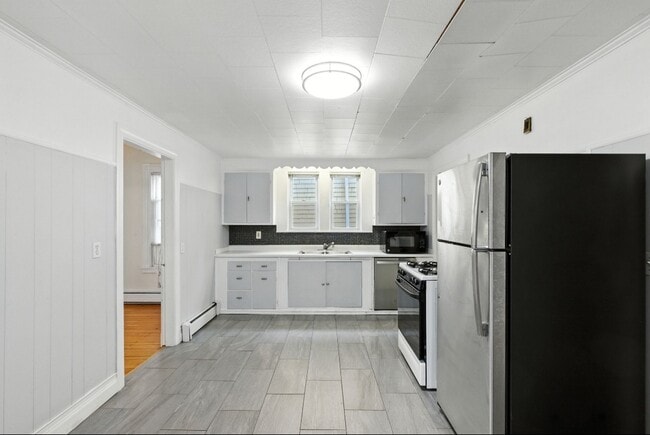 Building Photo - 548 Broadway