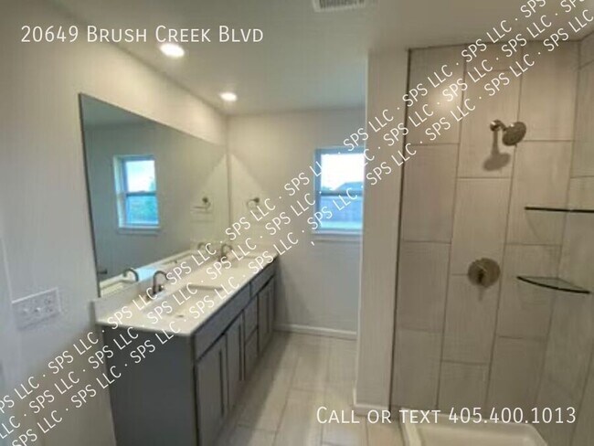 Building Photo - 20649 Brushcreek Blvd