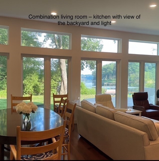 Building Photo - 25 Sturges Rd