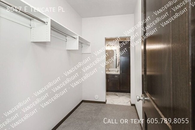 Building Photo - 8047 E Tencate Pl