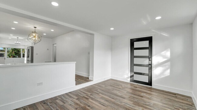 Building Photo - 11 NW 117th St