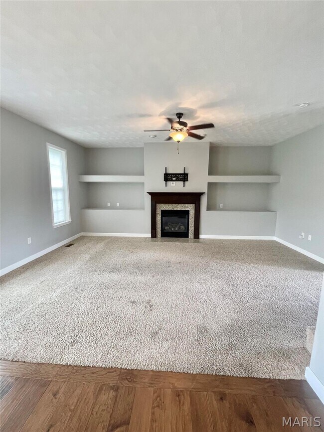 Building Photo - 805 Bluff Ridge Ln