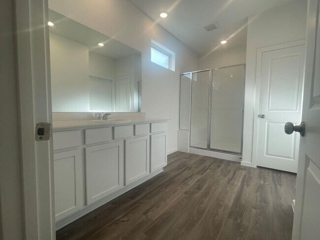 Building Photo - 22466 Birchfield Grv Ln