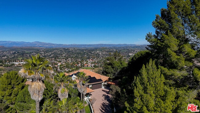 Building Photo - 456 S McKnight Rd