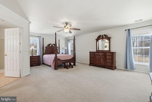 Building Photo - 35298 Scotland Heights Rd