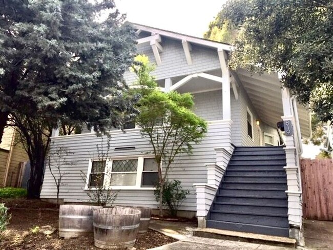 Building Photo - 2 bed 2 bath House in Vallejo - AVAILABLE ...