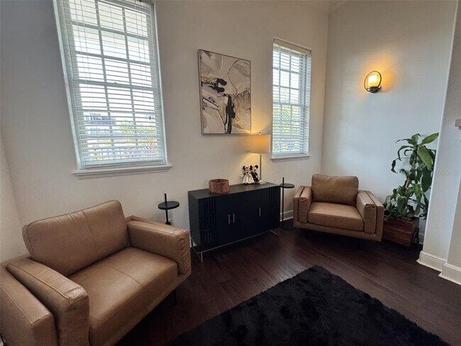 Building Photo - 307 Acadia Ln