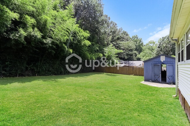 Building Photo - Fantastic 2bd/2ba home! Let yourself in!
