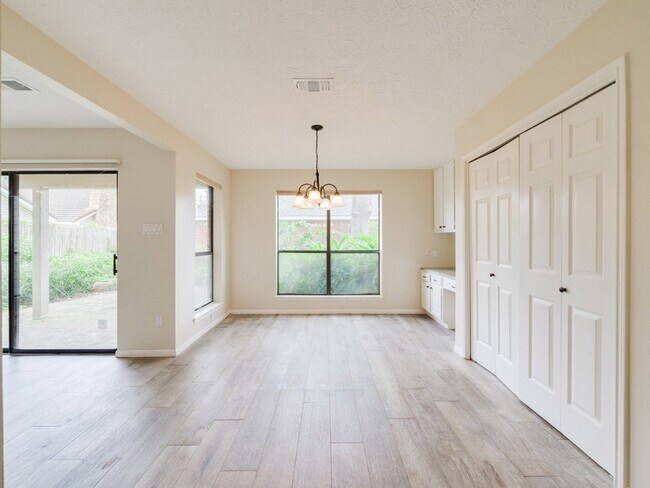 Building Photo - 14214 Withersdale Dr