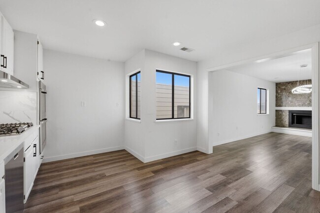 Building Photo - More space. More possibilities.