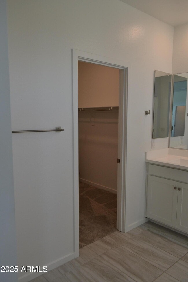 Building Photo - 4808 S Ferric