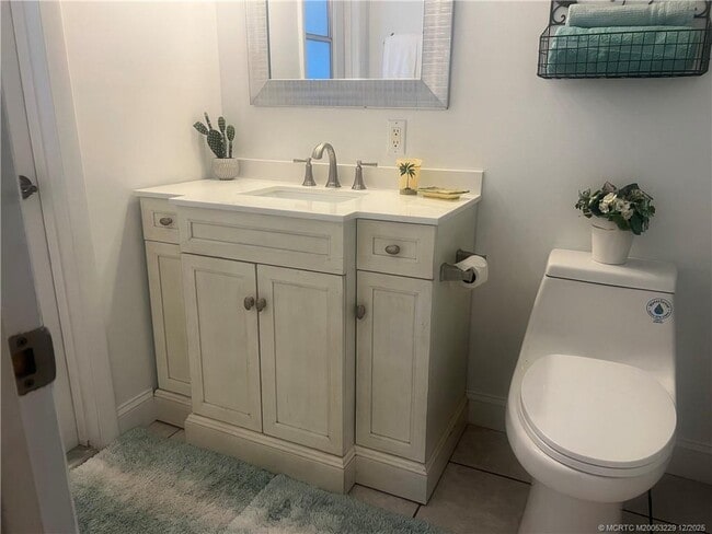 Building Photo - 1467 SE Andrews St