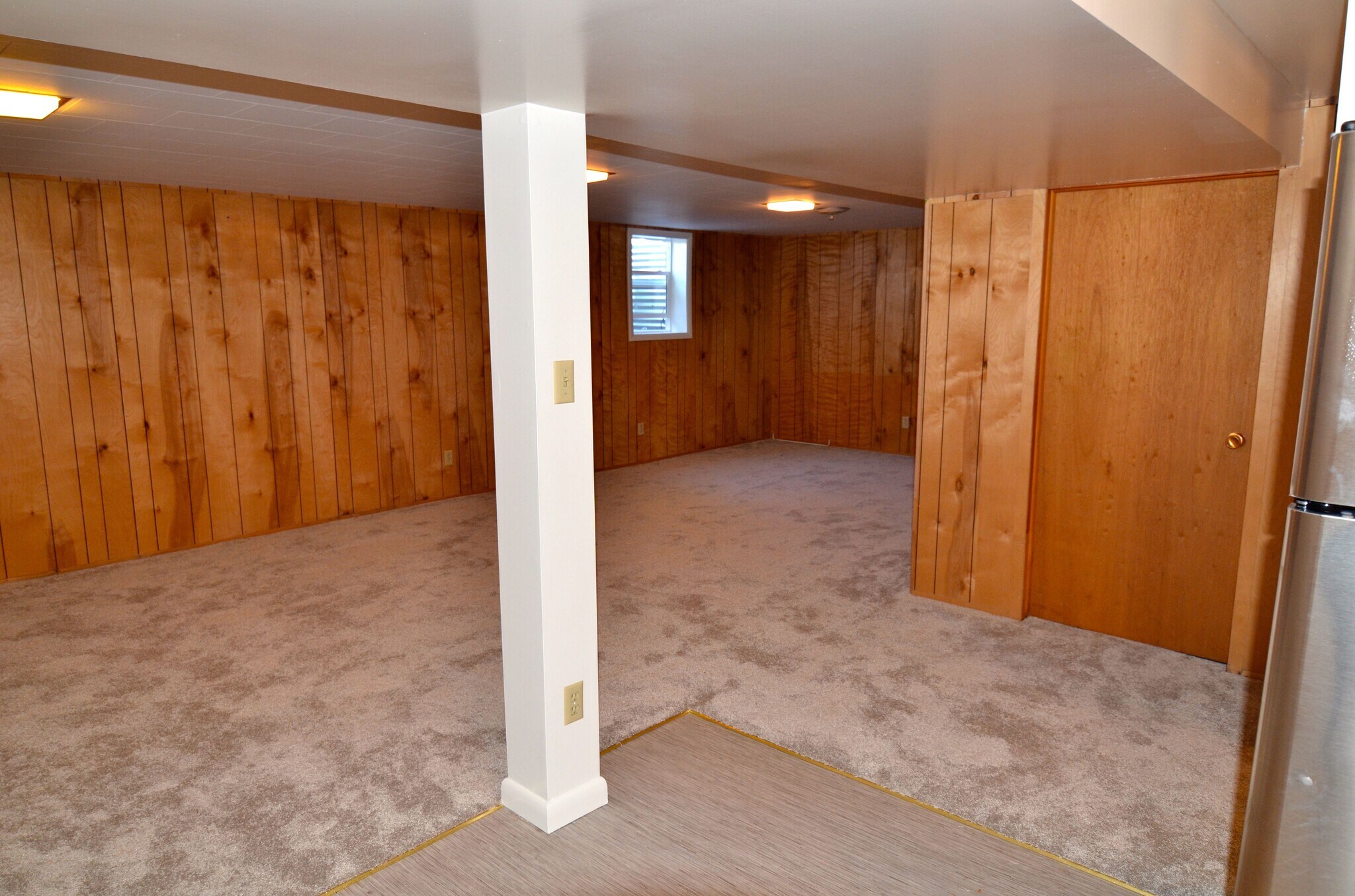 Downstairs livingroom - 1223 N 8th Ave