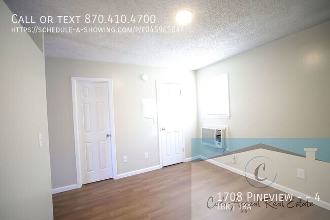 Building Photo - 1708 Pineview St