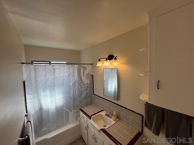 Building Photo - 6779 Rosefield Dr