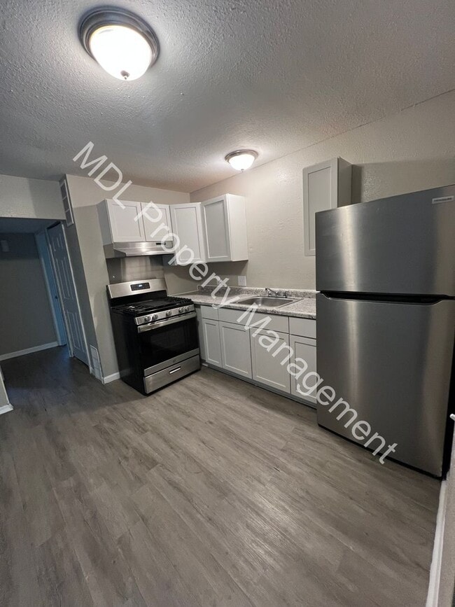 Building Photo - 2809 S Jefferson*