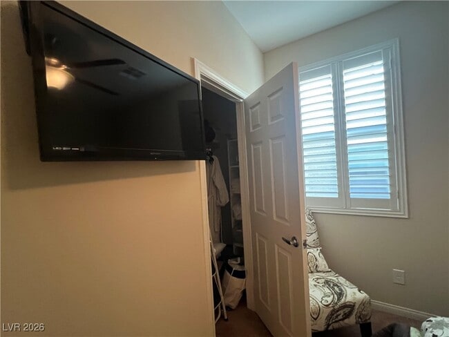 Building Photo - 2741 Crystal Blue St