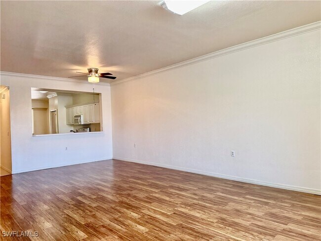 Building Photo - 8450 Kingbird Loop