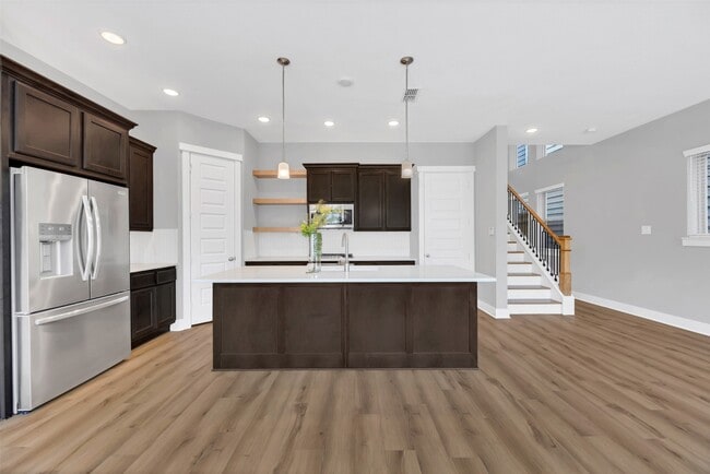 Building Photo - 10919 Brambling Wood Dr
