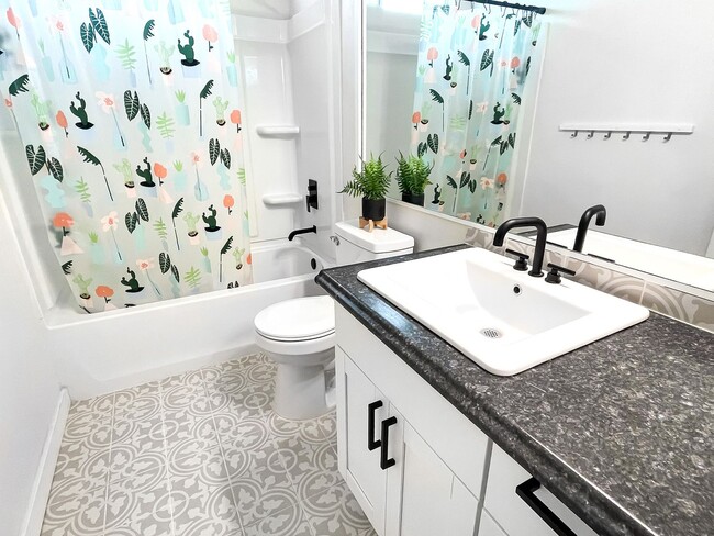 Building Photo - Available Now | The Pines - Furnished - 3 Bedroom / 2 Bath Home w-Attached Garage