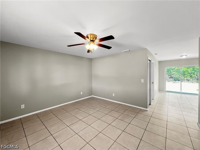 Building Photo - 17435 Barbara Dr