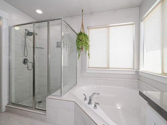 Building Photo - 69 S Serrata Ln