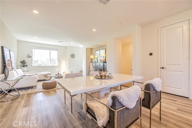 Building Photo - 27555 Sanctuary Ct