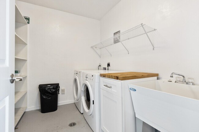 Building Photo - 2981 Blairstone Ct