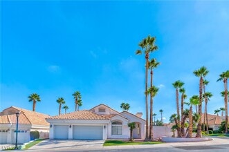 Building Photo - 8129 Pacific Cove Dr