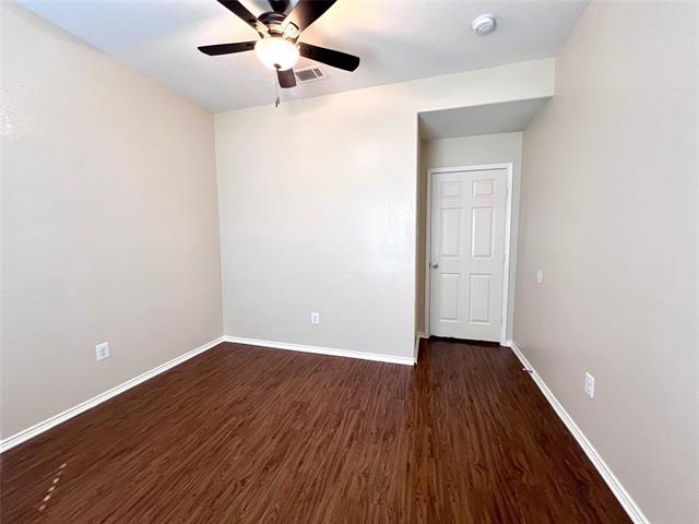 Building Photo - 115 Sunburst Ct