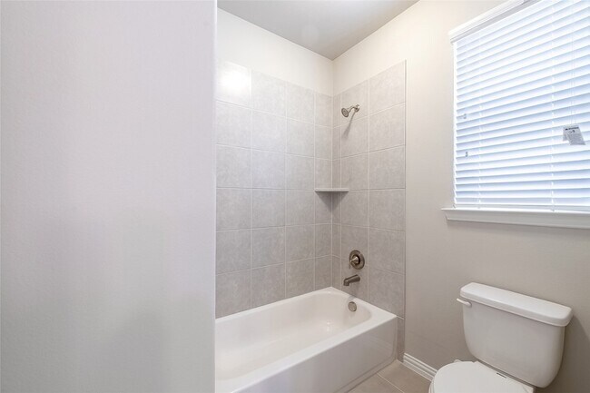 Building Photo - 6808 Badlands Dr